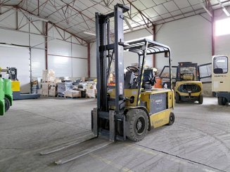 Carretilla contrapesada de 4 ruedas Caterpillar EP30K