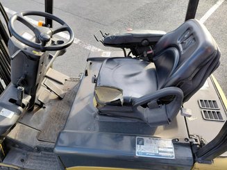 Carretilla contrapesada de 3 ruedas Caterpillar EP18NT