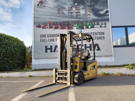 Carretilla contrapesada de 3 ruedas Caterpillar EP18NT - 1