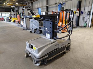 Plataforma de mástil JLG 10MSP