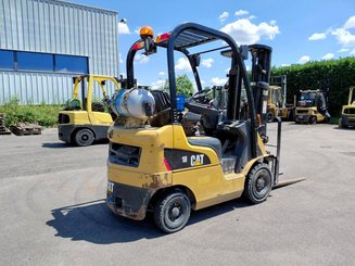 Carretilla contrapesada de 4 ruedas Caterpillar GP18N