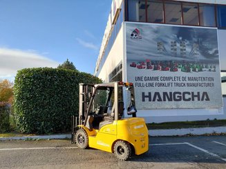 Carretilla contrapesada de 4 ruedas Hangcha XE25i ( CPD25-XEY2HA-SI )