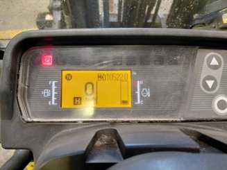 Carretilla contrapesada de 4 ruedas Caterpillar GP25N