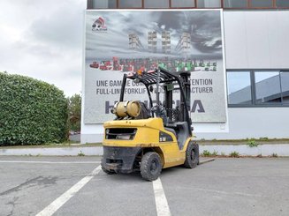 Carretilla contrapesada de 4 ruedas Caterpillar GP25N