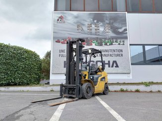 Carretilla contrapesada de 4 ruedas Caterpillar GP25N