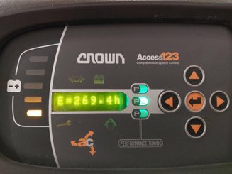 Apilador con conductor acompañante Crown ESI4000-12 - 10