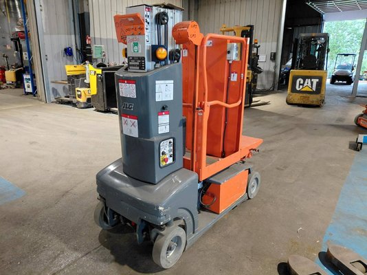 Plataforma de mástil JLG TOUCANDUO - 1
