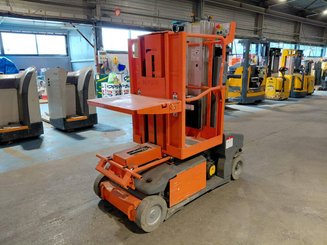 Plataforma de mástil JLG TOUCANDUO