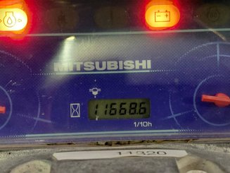 Carretilla contrapesada de 4 ruedas Mitsubishi FD25N - 5