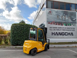 Carretilla contrapesada de 4 ruedas Hangcha XE30Hi ( CPD30-XEY2H2-SI )