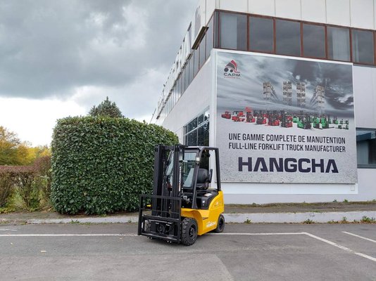 Carretilla contrapesada de 4 ruedas Hangcha XE18i (CPD18-XEY2HA-SI)  - 1