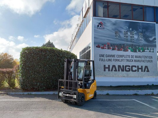 Carretilla contrapesada de 4 ruedas Hangcha XE18i (CPD18-XEY2HA-SI)  - 1