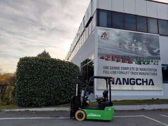 Carretilla contrapesada de 3 ruedas Hangcha X3W15i (CPDS15-XD4-SI)