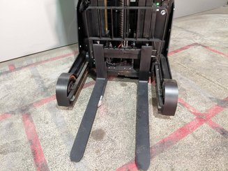 Carretilla retráctil Hangcha CQD20-XC5D-SI - 6