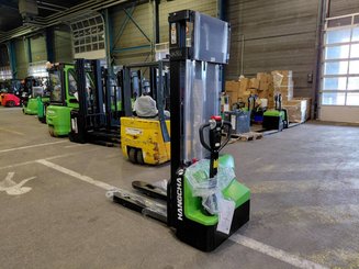 Apilador con conductor acompañante Hangcha CDD15-A2MC2-ISZ