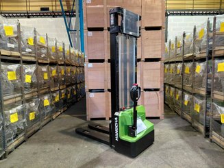 Apilador con conductor acompañante Hangcha CDD15-A2MC2-ISZ