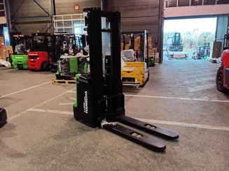 Apilador con conductor acompañante Hangcha CDD14-XT1-SI 