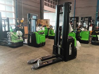 Apilador con conductor acompañante Hangcha CDD16-XT1-SI