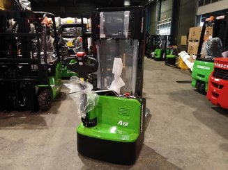 Apilador con conductor acompañante Hangcha CDD12-AMC2-Li