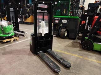 Apilador con conductor acompañante Hangcha CDD12-AMC2-Li