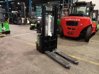 Apilador con conductor acompañante Hangcha CDD12-AMC2-Li