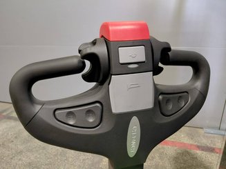 Apilador con conductor acompañante Hangcha CDD12-AMC2-Li - 8