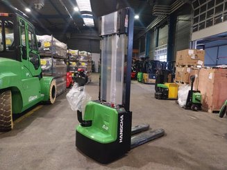 Apilador con conductor acompañante Hangcha CDD12-AMC2-Li