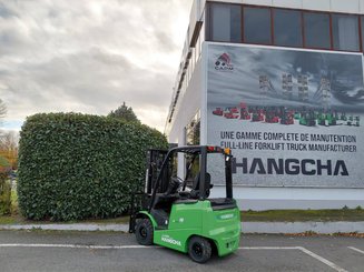 Carretilla contrapesada de 4 ruedas Hangcha AE18i (CPD18-AEY2-I)  - 3