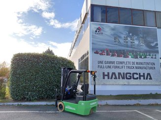 Carretilla contrapesada de 3 ruedas Hangcha X3W15i (CPDS15-XD4-SI)