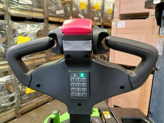 Apilador con plataforma Hangcha CDD16-XT1S-SiL