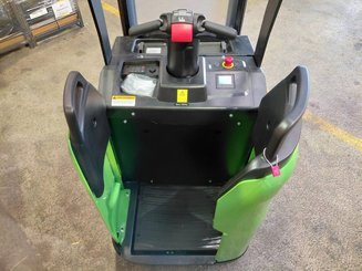 Apilador con plataforma Hangcha CDD16-XT1S-SISU