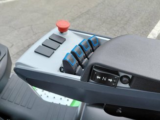 Carretilla contrapesada de 3 ruedas Hangcha XC3-15i (CPDS15-XCY2G-SI)