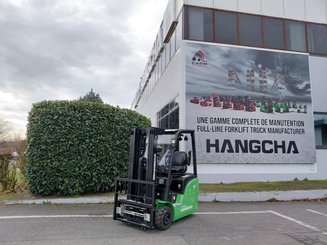 Carretilla contrapesada de 3 ruedas Hangcha XC3-15i (CPDS15-XCY2G-SI)