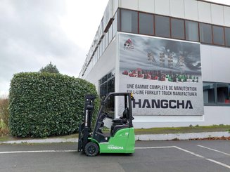 Carretilla contrapesada de 3 ruedas Hangcha  XC3-18i (CPDS18-XCY2G-SI) 