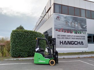 Carretilla contrapesada de 3 ruedas Hangcha  XC3-18i (CPDS18-XCY2G-SI) 