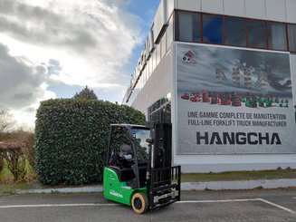 Carretilla contrapesada de 3 ruedas Hangcha XC3-18i