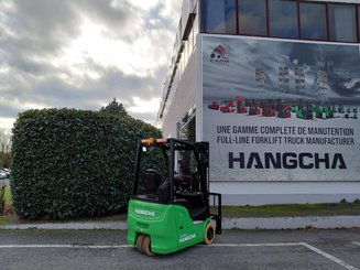 Carretilla contrapesada de 3 ruedas Hangcha XC3-15i (CPDS15-XCY2G-SI)