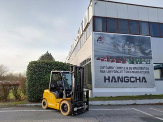 Carretilla contrapesada de 4 ruedas Hangcha XE35i (CPD35-XEY2HA-SI)