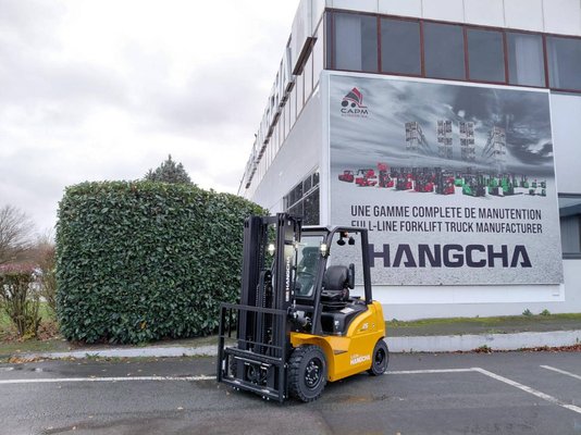 Carretilla contrapesada de 4 ruedas Hangcha XE20i - 1