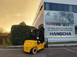 Carretilla eléctrica Hangcha XE40Ci (CPD40-XEXY2-SI)