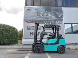 Carretilla contrapesada de 4 ruedas Hyster H3.00FT