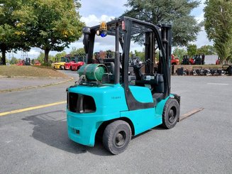 Carretilla contrapesada de 4 ruedas Hyster H3.00FT