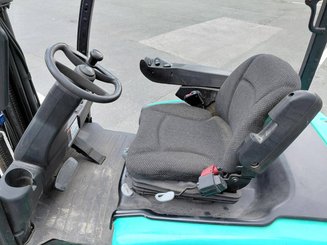 Carretilla contrapesada de 4 ruedas Hyster J2.50XM
