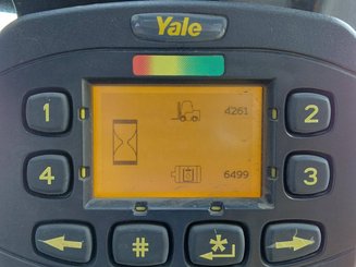 Carretilla contrapesada de 4 ruedas Yale ERP25VL