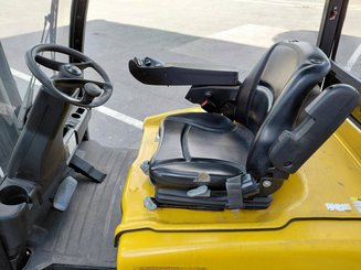 Carretilla contrapesada de 4 ruedas Yale ERP25VL