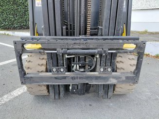 Carretilla contrapesada de 4 ruedas Yale ERP25VL