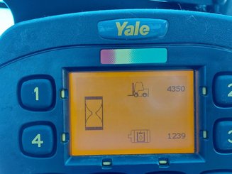 Carretilla contrapesada de 3 ruedas Yale ERP18VTL