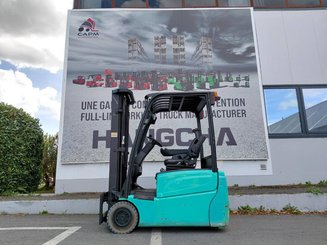 Carretilla contrapesada de 3 ruedas Hyster J160XNT