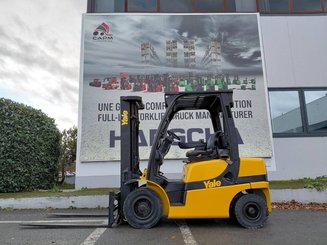 Carretilla contrapesada de 4 ruedas Yale GDP25VX