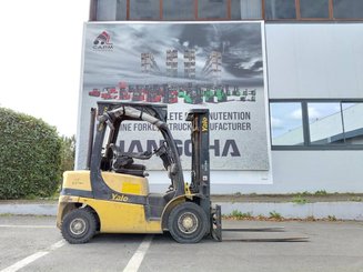 Carretilla contrapesada de 4 ruedas Yale GDP25VX